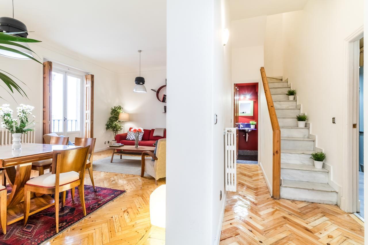 Duplex Plaza Mayor City Center Madrid Bagian luar foto
