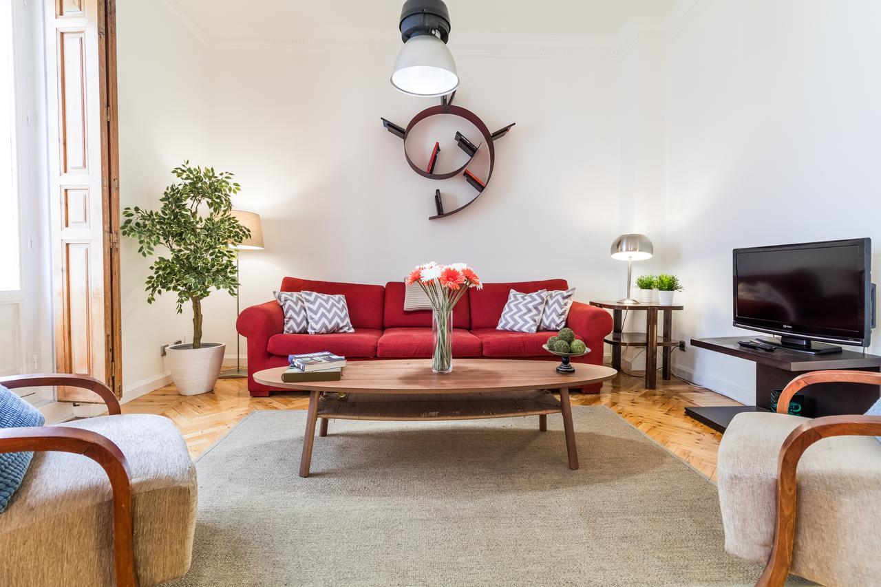 Duplex Plaza Mayor City Center Madrid Bagian luar foto