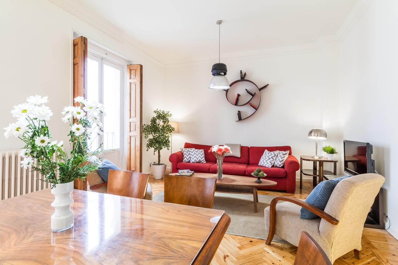 Duplex Plaza Mayor City Center Madrid Bagian luar foto