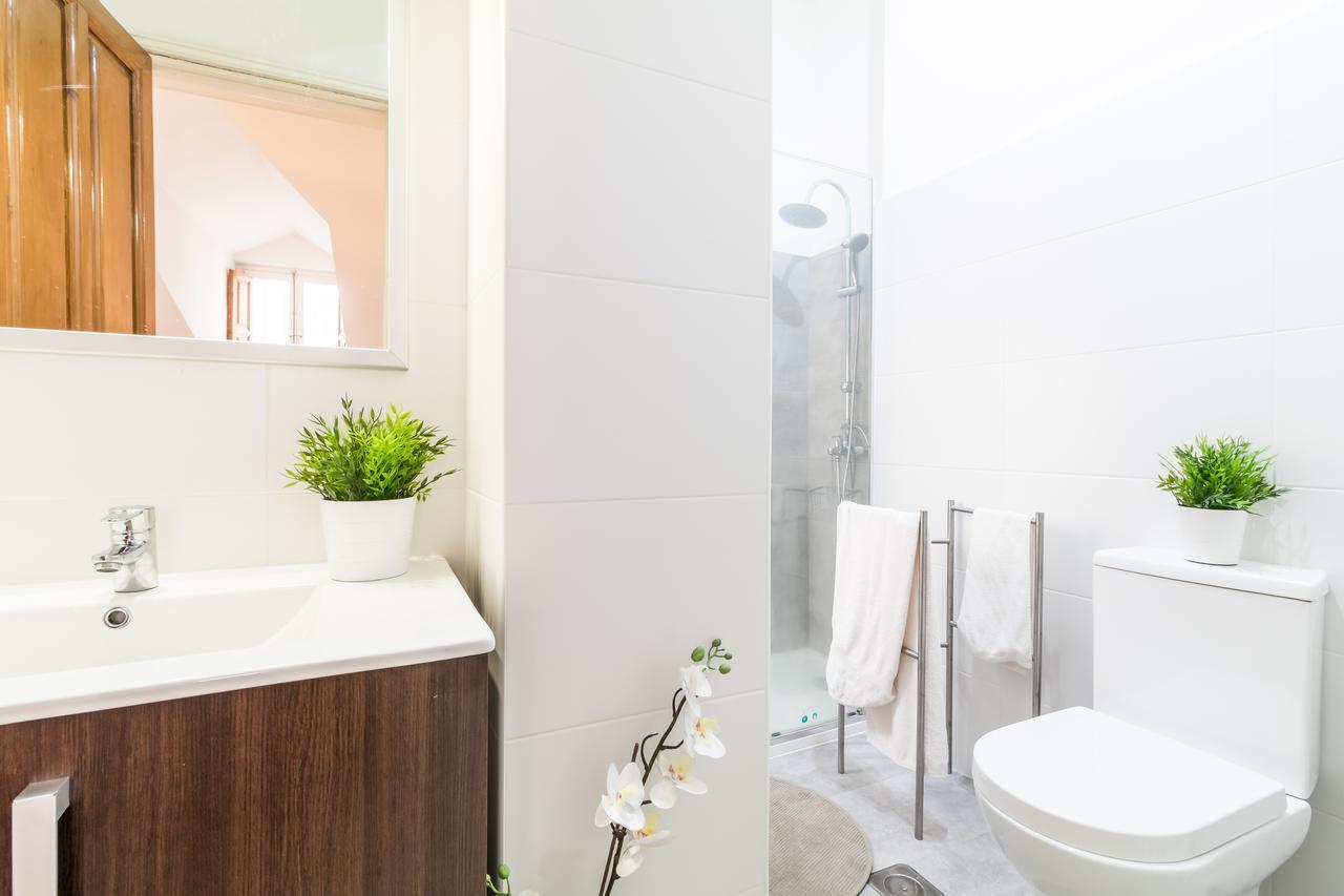 Duplex Plaza Mayor City Center Madrid Bagian luar foto