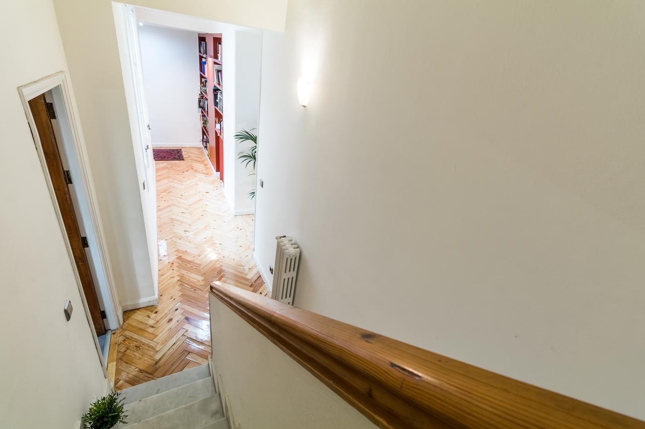 Duplex Plaza Mayor City Center Madrid Bagian luar foto